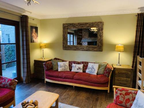 Red Squirrel Lodge
