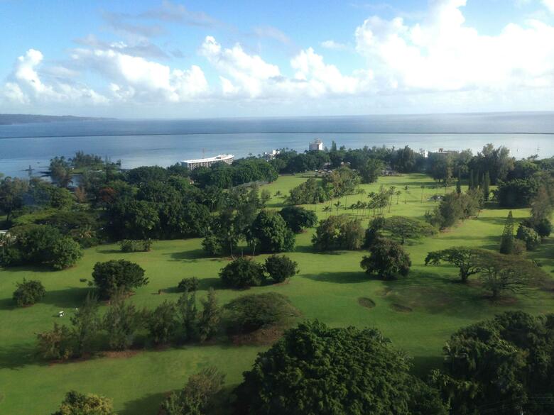 Hotel Naniloa Volcanoes Resort