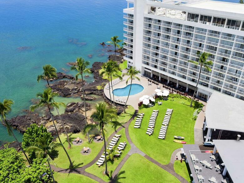 Hotel Naniloa Volcanoes Resort