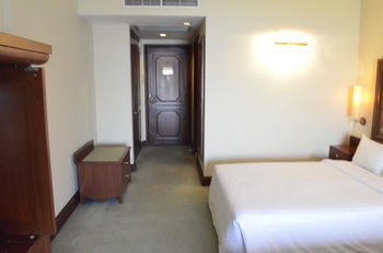 Hotel Cambodiana