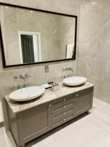 Hotel Easthampstead Park - Re Opened Nov2020 After Full Redesign And Refurbishment