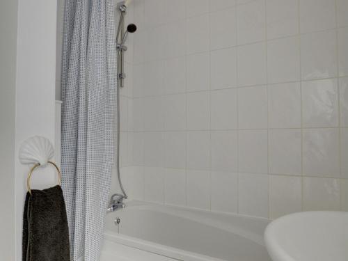 Luxurious Apartment Near Brighton Near Sea