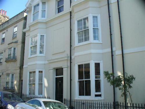 Luxurious Apartment Near Brighton Near Sea