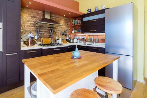 Apartamento Charming Balcony Flat Close To The Sea!