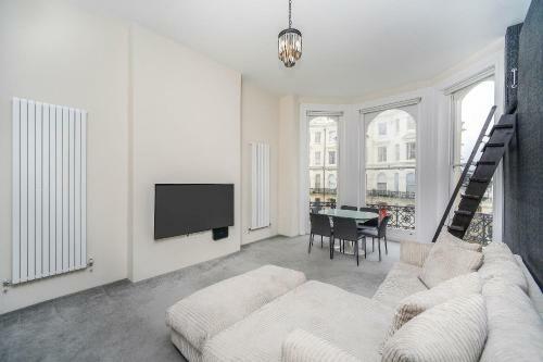 Apartamento Unique Pad By The Sea - Sleeps 6