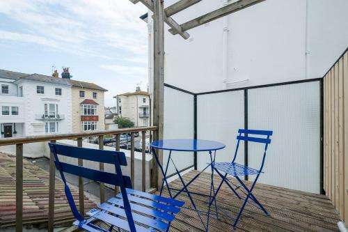 Apartamento Charming, Bright & New Beach Balcony Flat