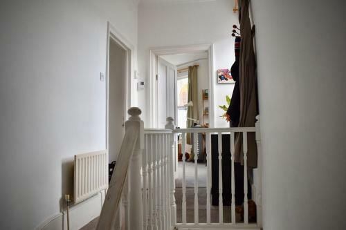 Charming 1bd Apartment With Plenty Of Character