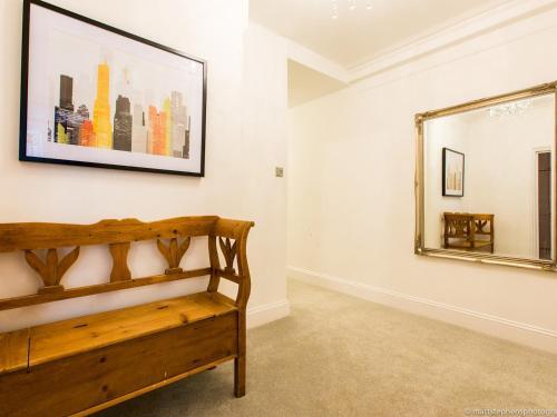 *new* Luxury 3bdr Property W/conservatory & Garden