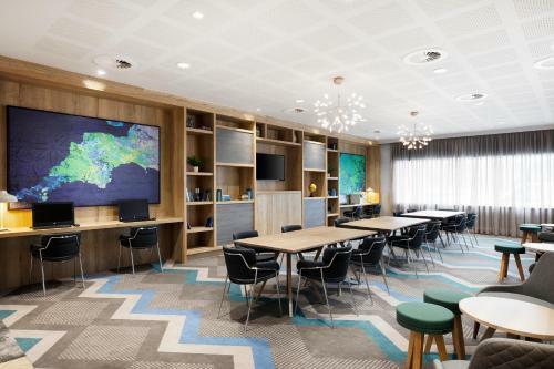 Hotel Hampton By Hilton Bristol Airport