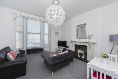 Apartamento Fantastic Sea View, 1 Bed Sleeps 4