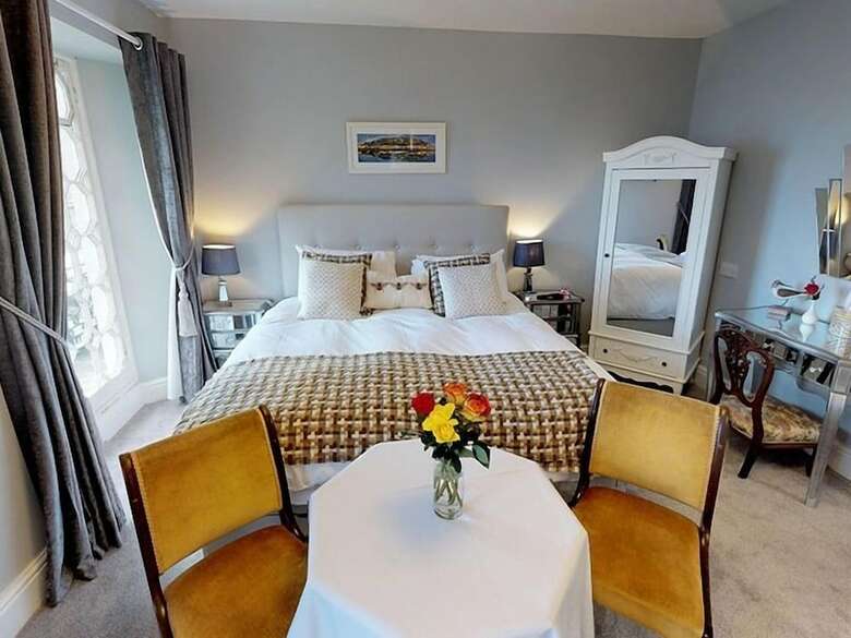 Bed & Breakfast Ranscombe House