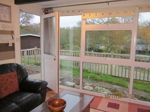 Stunning 2-bed Chalet In Caernarfon
