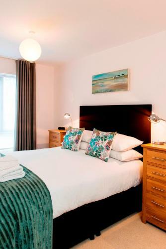 Your Space Apartments - Jubilee House