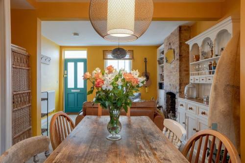 Stylish And Cosy Home In Central Cambridge