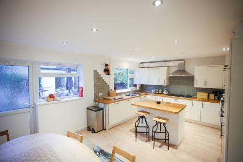 Business Park Lodge By Paym�n Club