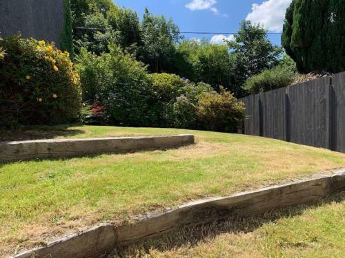 Lavender Cottage 3 Bedroom Sleeps 5