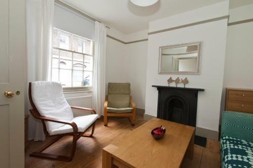 Gorgeous Victorian Villa - Central Canterbury