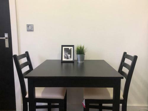 Spacious 1 Bed Apartment In The City Centre