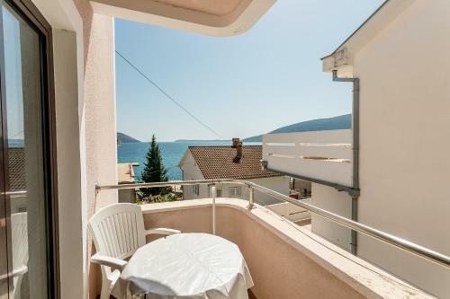 Apartments Maslina