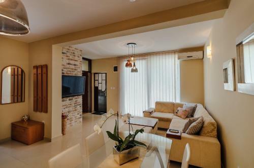 Apartments Miljan I Ranko