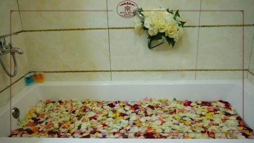 Royal House Hotel