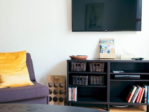 Super Central Cardiff Apartment Close To Stadiums!