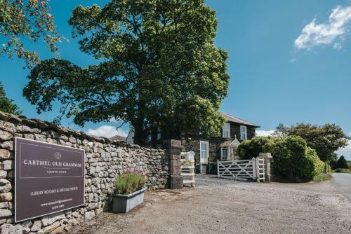 Hostal Cartmel Old Grammar Country House