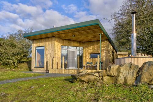 Knowe Lodge