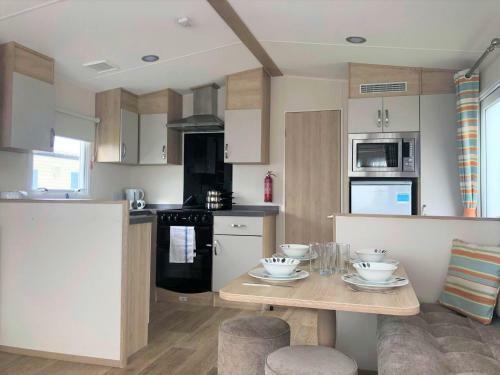 Willow Superior Holiday Home