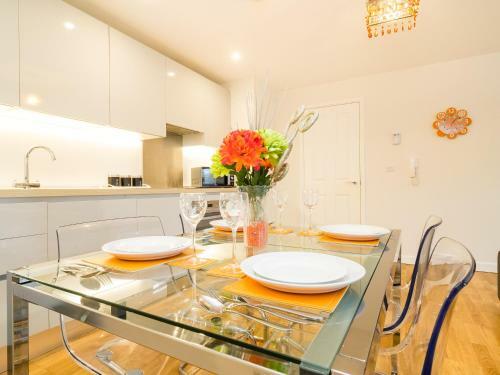 Kohinoor Serviced Apartments