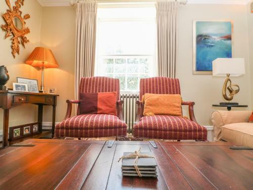 4 Maidens Row