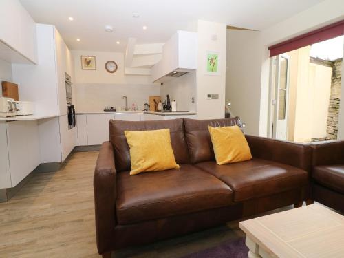 4 Loveday Mews