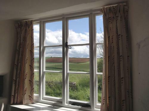 West Henstill House, Crediton