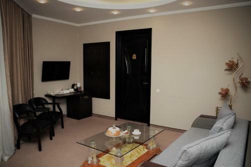Gloria Hotel
