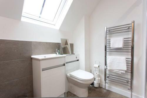 Remarkable 2-bed Apartment In Culross