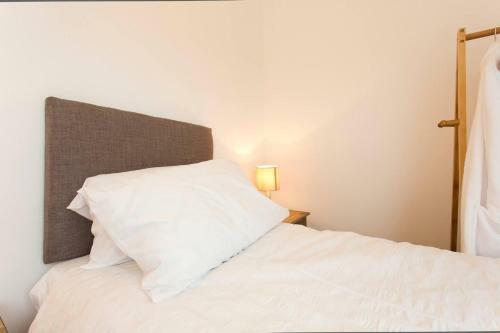 Remarkable 2-bed Apartment In Culross