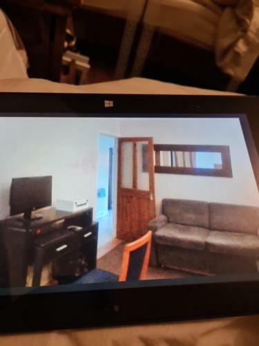 Charming 3-bed House In Dartford