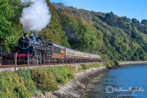 Bed & Breakfast Waterfront House