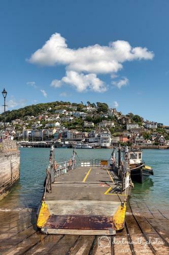 Bed & Breakfast Waterfront House