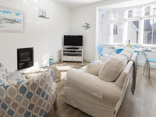 The Apartment, Newcomen Road