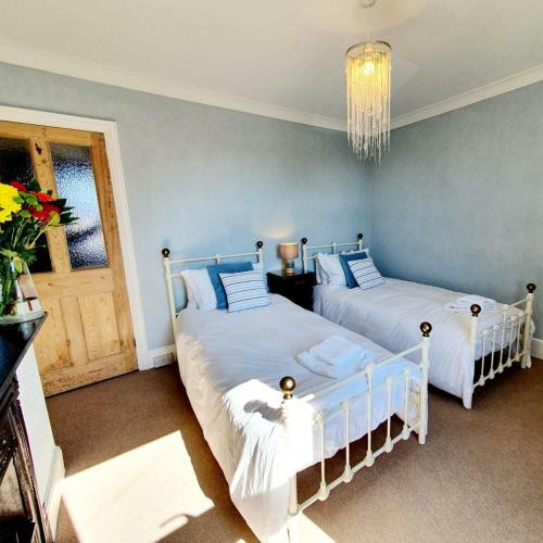 Smugglers Cottage Holiday Home