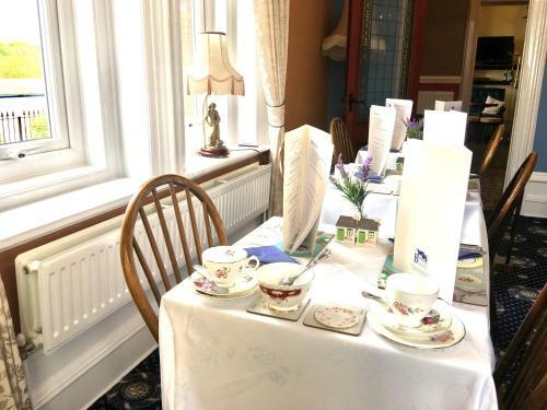 Hostal Barton Villa