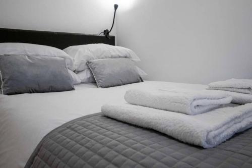Apartamento ? Spacious 2 Bed Flat, Close To University ?