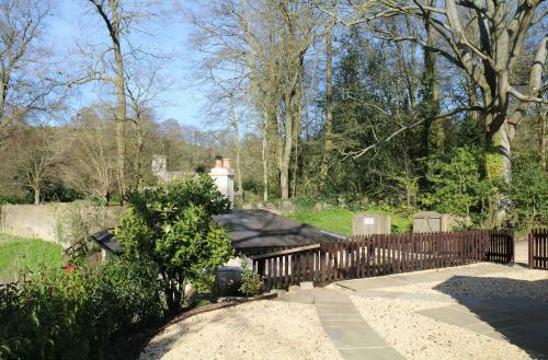 Gatekeepers Lodge, Dyrham Park - Private & Self Contained, Deluxe Accommodation, 15 Mins From Bath