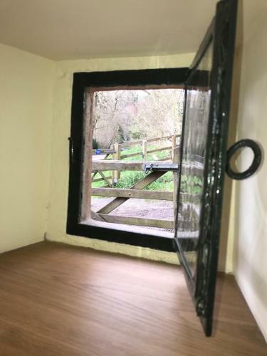 Gatekeepers Lodge, Dyrham Park - Private & Self Contained, Deluxe Accommodation, 15 Mins From Bath