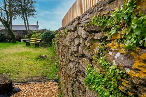Court Cottage