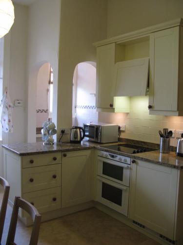 Apartamento Spacious Homely Flat - Sleeps 6