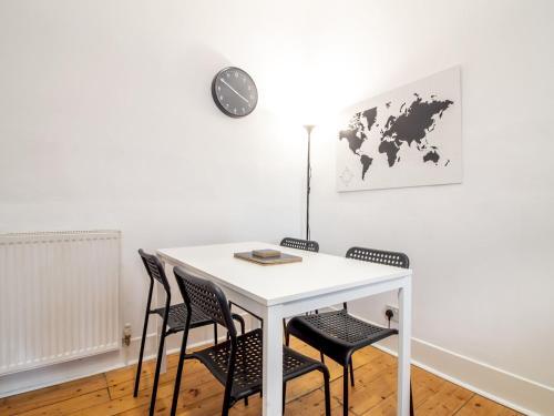 Apartamento Stylish & Charming Retreat For 2- City Centre!