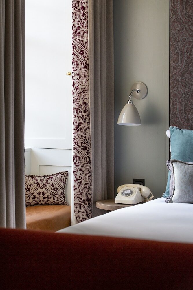 Cheval Abbey Strand Apartments, At Holyrood