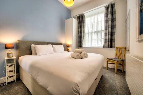 Altido Spacious And Stylish 4-bed Georgian Apartment